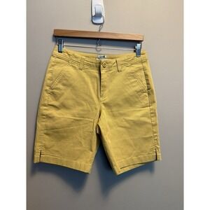 LL Bean Favorite Fit Shorts Womens Size 4 Yellow Chino Casual Classic Mid Rise